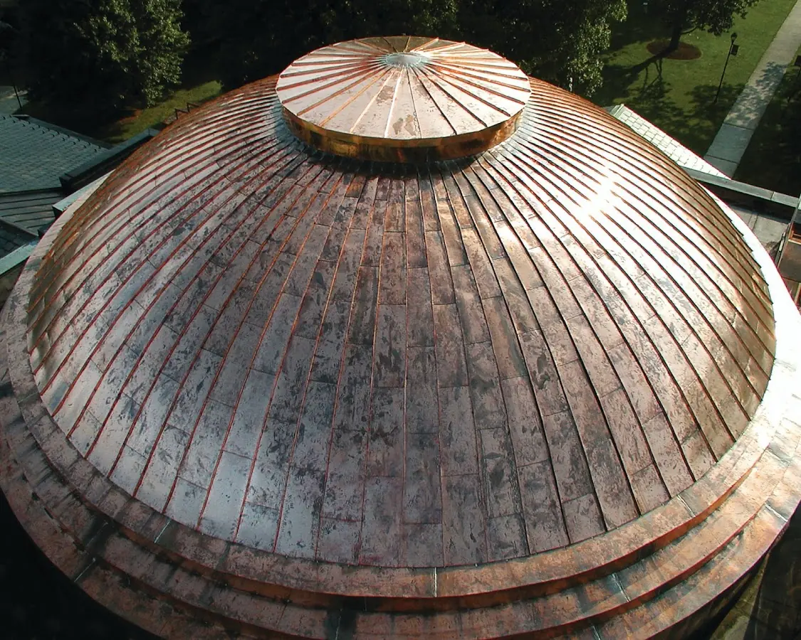 Craftsman Roofing crew installing a new roof in Glade Town